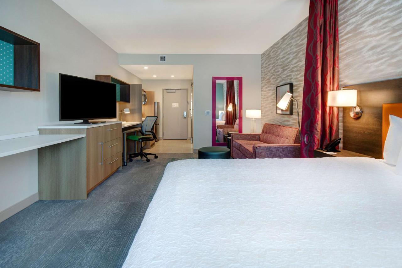 Home2 Suites By Hilton Las Vegas North Exterior photo