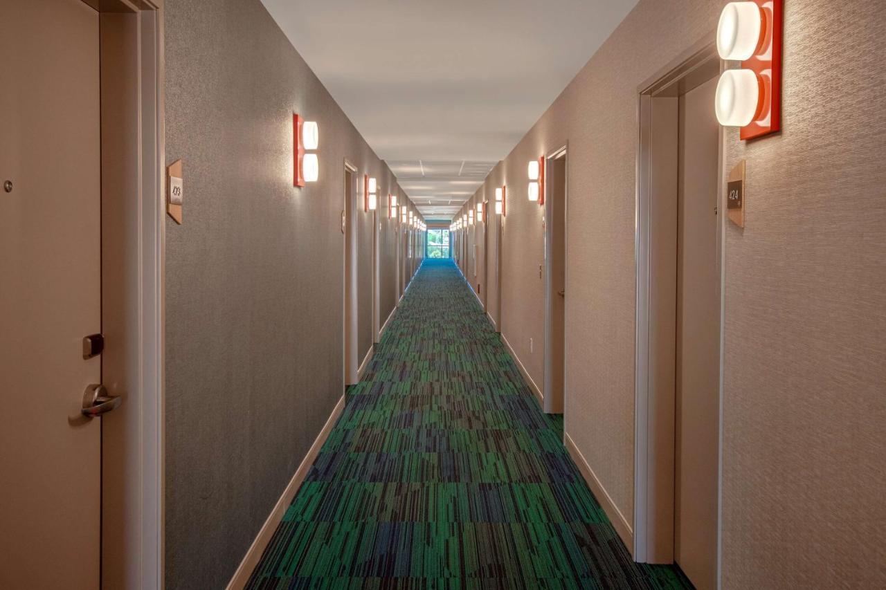 Home2 Suites By Hilton Las Vegas North Exterior photo